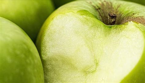rüyada yeşil elma görmek ne demektir